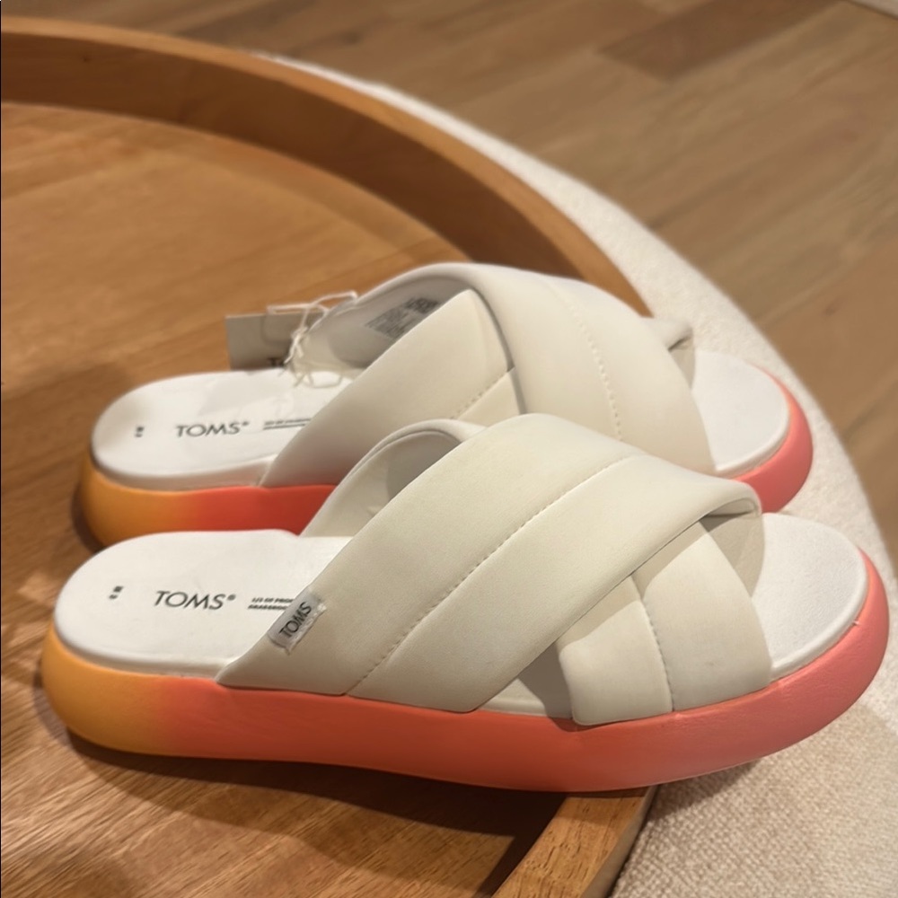 TOMS Women's White, Pink and Orange Slide Sandals